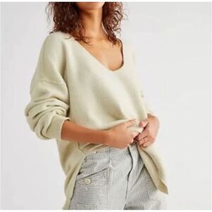 Free People Sweater Weather V-Neck Sweater Size XS
